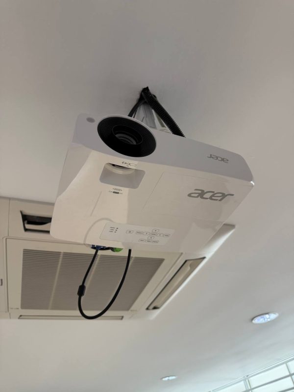 ACER Projector
