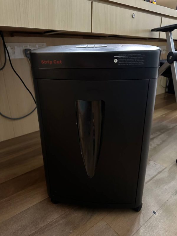 OLYMPIA Paper Shredder